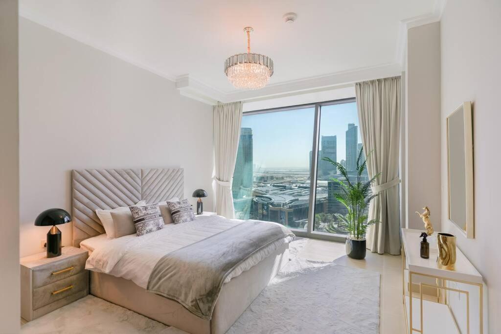 Larbi Breathtaking Burj Khalifa & Fountain Luxurious 1br अपार्टमेंट Dubai