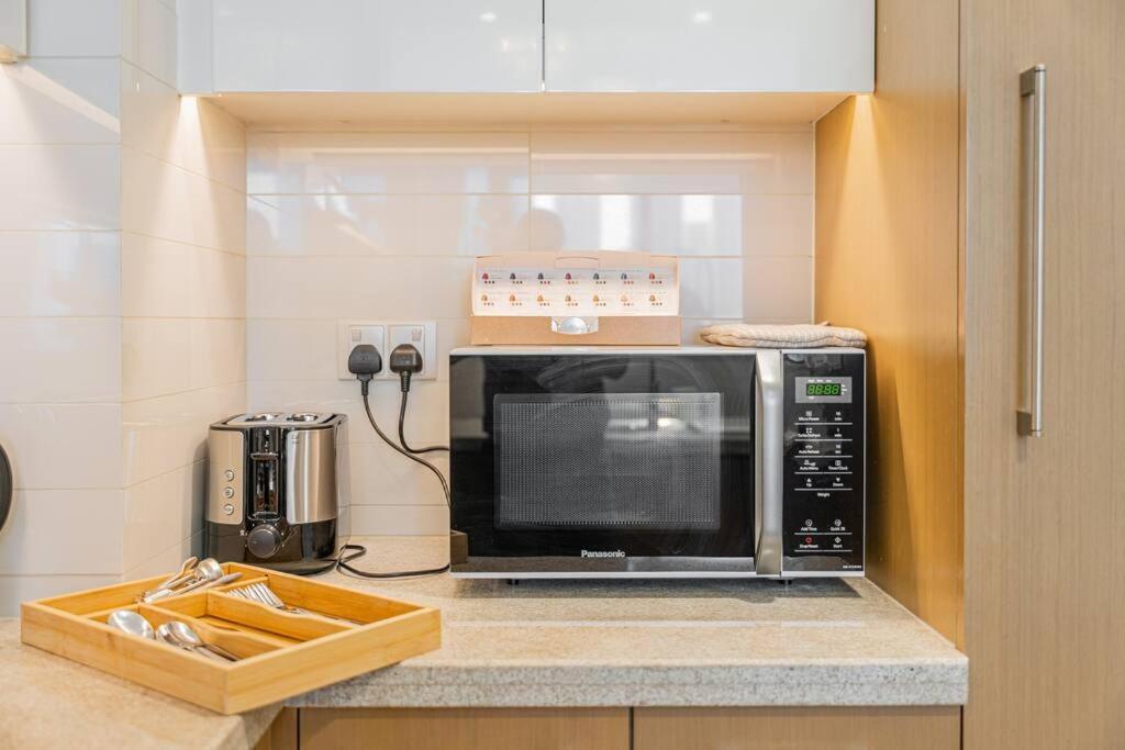 Apartment Larbi Breathtaking Burj Khalifa & Fountain Luxurious 1br *
